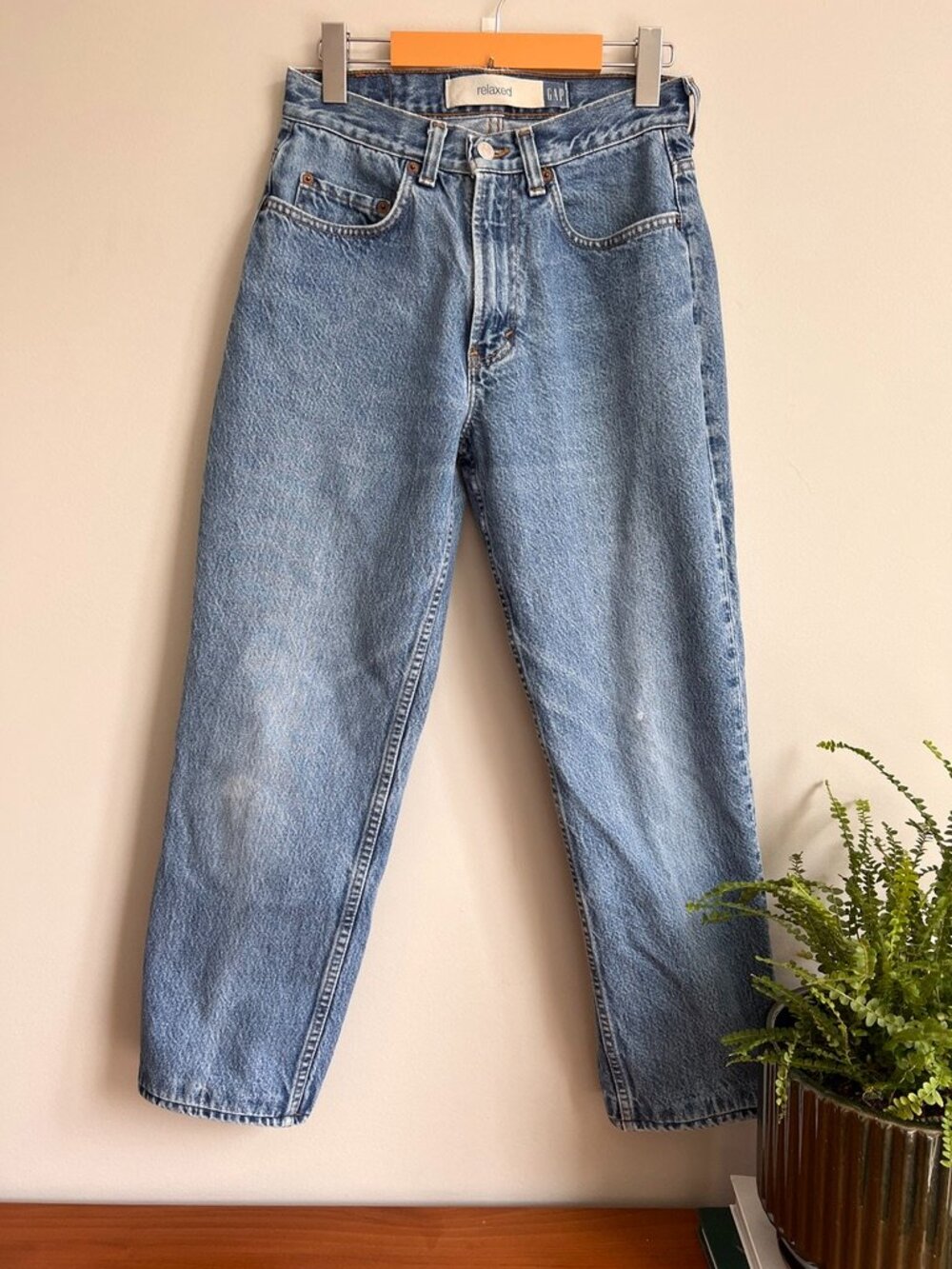 GAP Relaxed 100% Cotton Jeans | High Rise Straight Leg | Vintage Wash | Size 26
